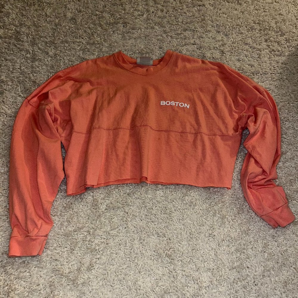cropped boston long sleeve small